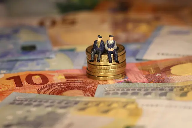 Achieving Financial Independence and Early Retirement (FIRE): A Path to Freedom and Flexibility